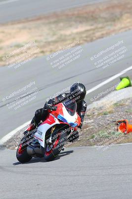 media/Mar-04-2023-TrackXperience (Sat) [[f3a86947c9]]/Group 3/session 1 turn 6/